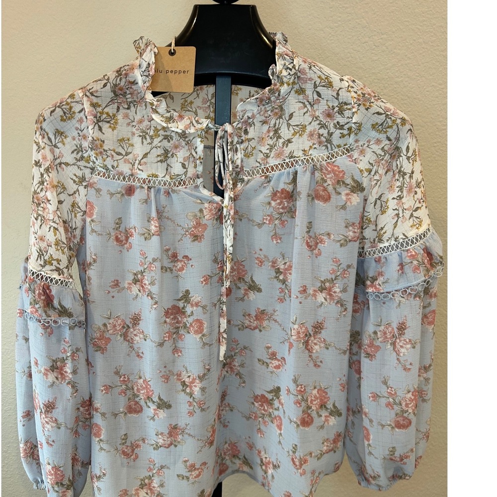 Blu Pepper Floral Ruffle Neck Blouse Blue Cream Boho‎ Crochet B1ST1070 Small